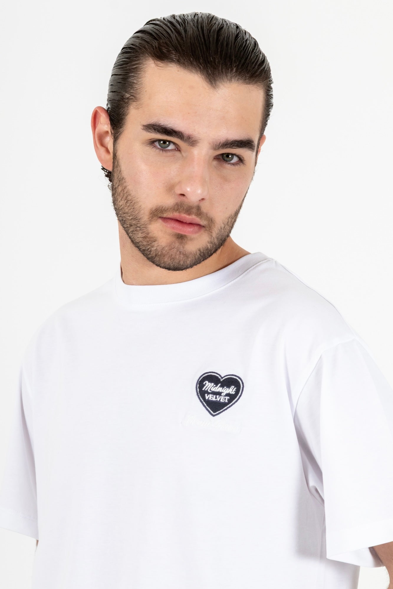 Camiseta Bordada Midnight Velvet