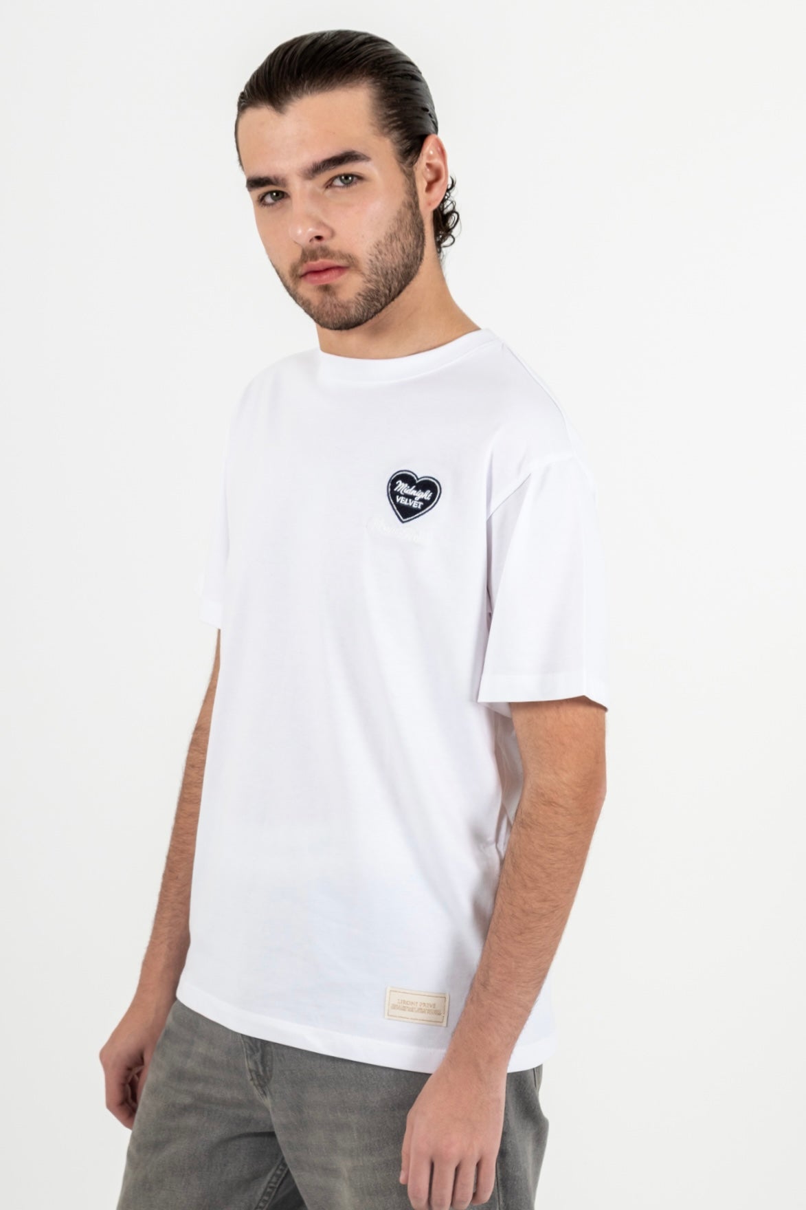 Camiseta Bordada Midnight Velvet