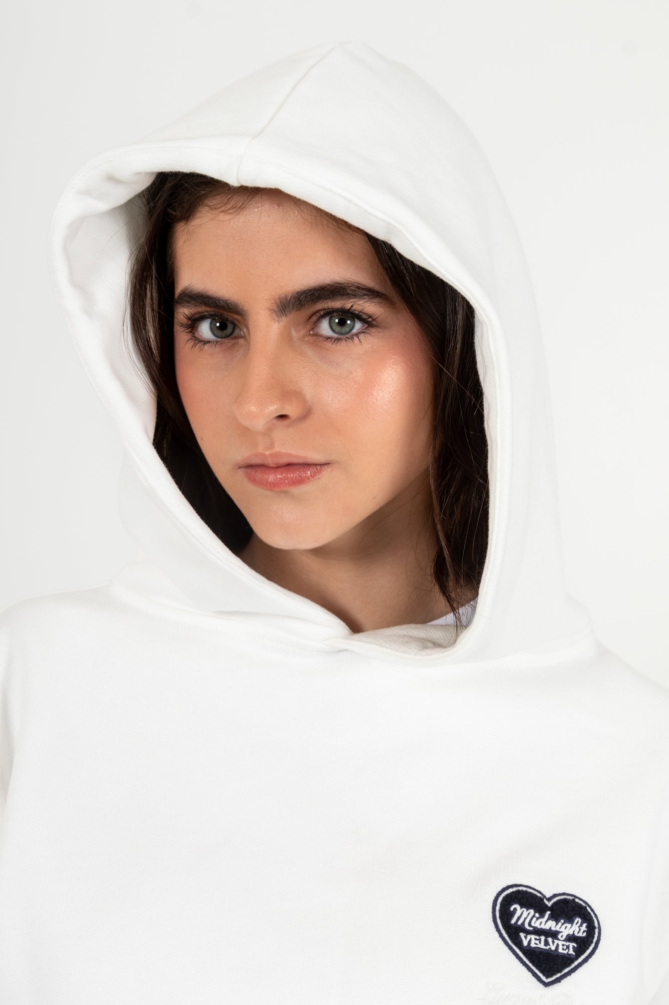 Hoodie Bordado Midnight Velvet (Mujer)