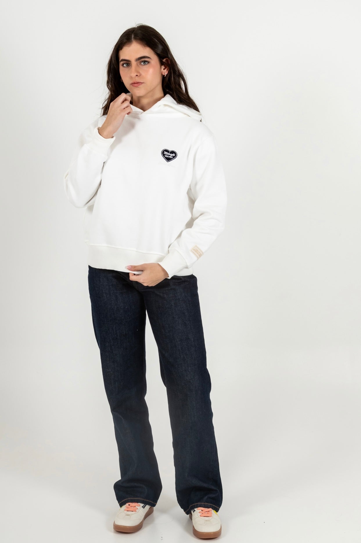 Hoodie Bordado Midnight Velvet (Mujer)