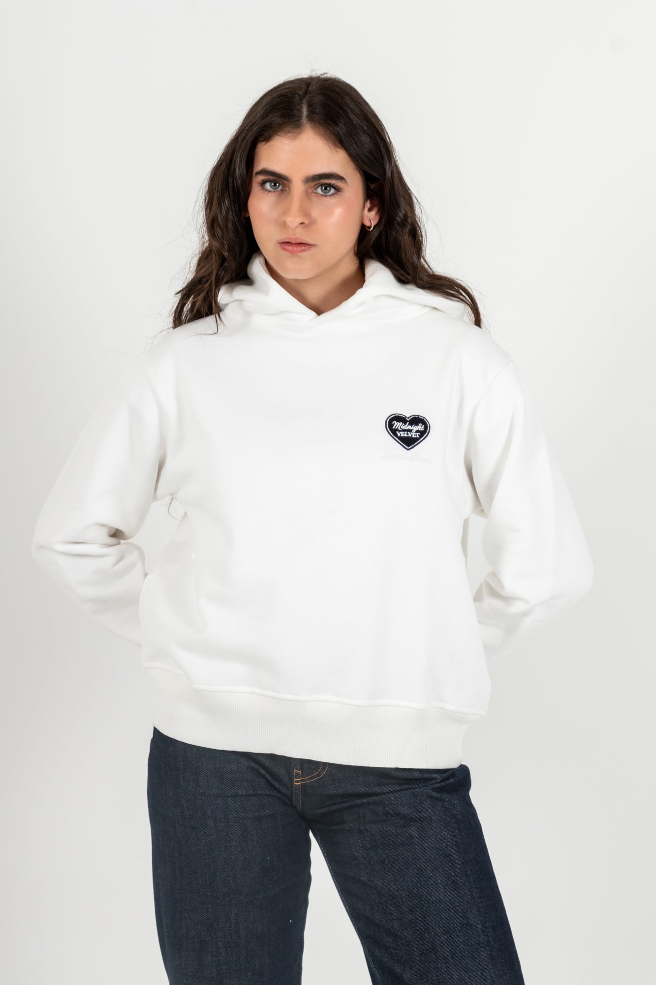 Hoodie Bordado Midnight Velvet (Mujer)